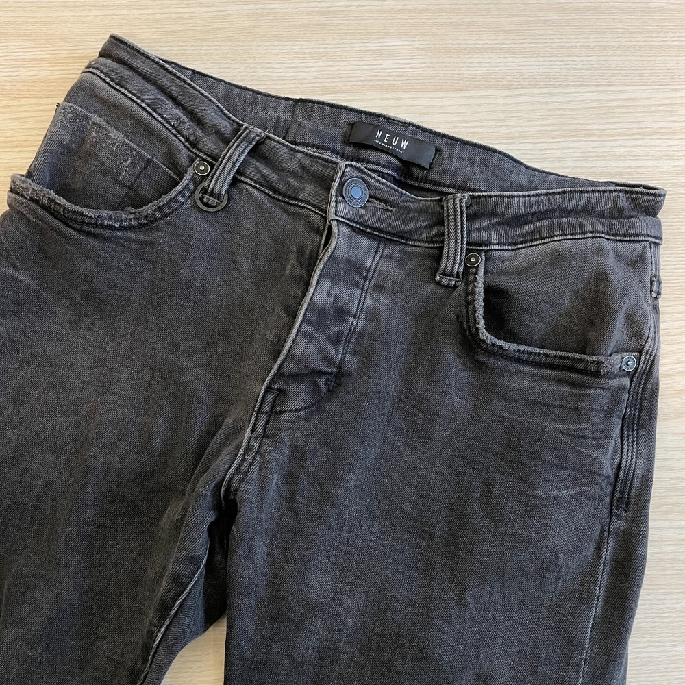 Neuw Iggy Skinny Mens Distressed Faded Black‎ Denim Jeans 30x32 Button Fly